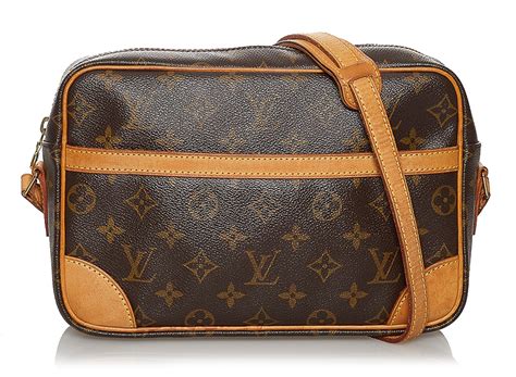 vintage Louis Vuitton crossbody styles